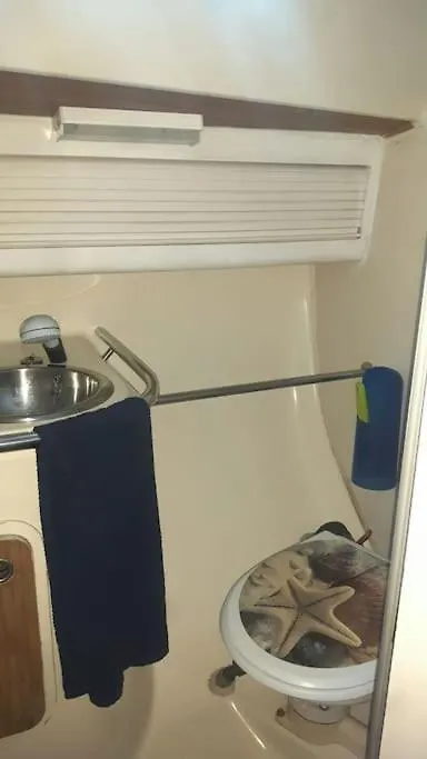 Amazing Flat In Classic Sailing Boat In Barcelona 0*,